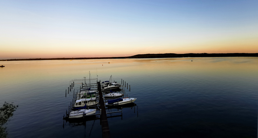 Der Mggelsee ist Naturschutzgebiet und Wassersport-Paradies in einem.